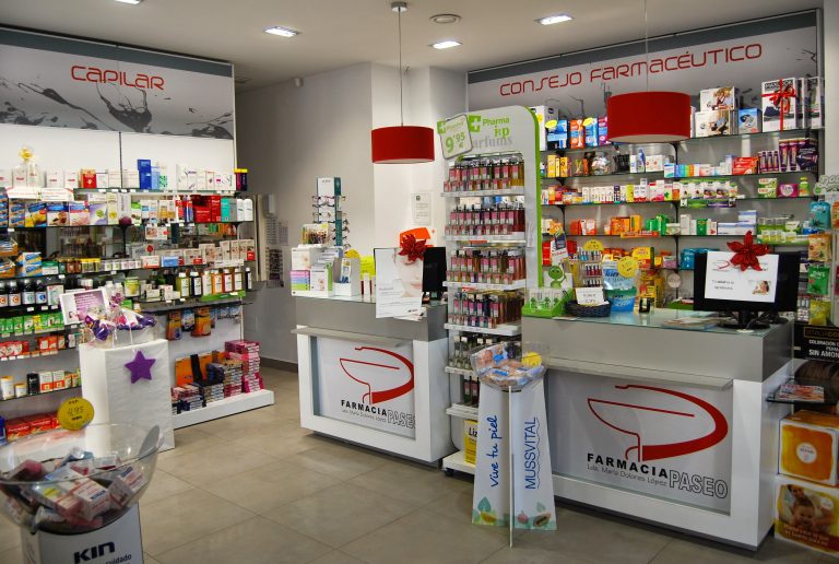 Interior de la Farmacia en El Ejido